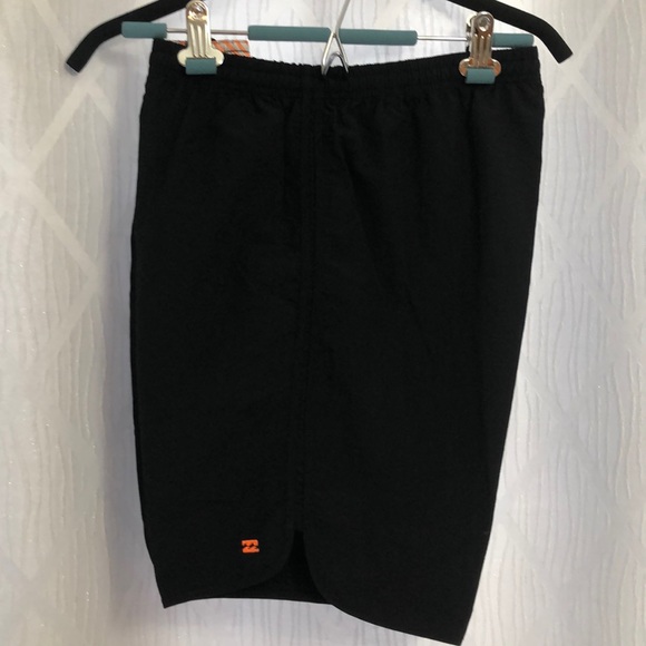 Billabong Ladies Shorts Size Large
